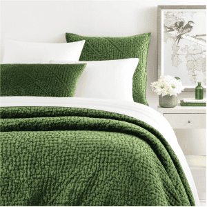 Parisienne Velvet Quilt